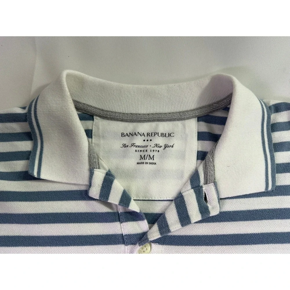 Banana Republic Men's Polo Shirt Medium White Blue Striped Pique Cotton Preppy M